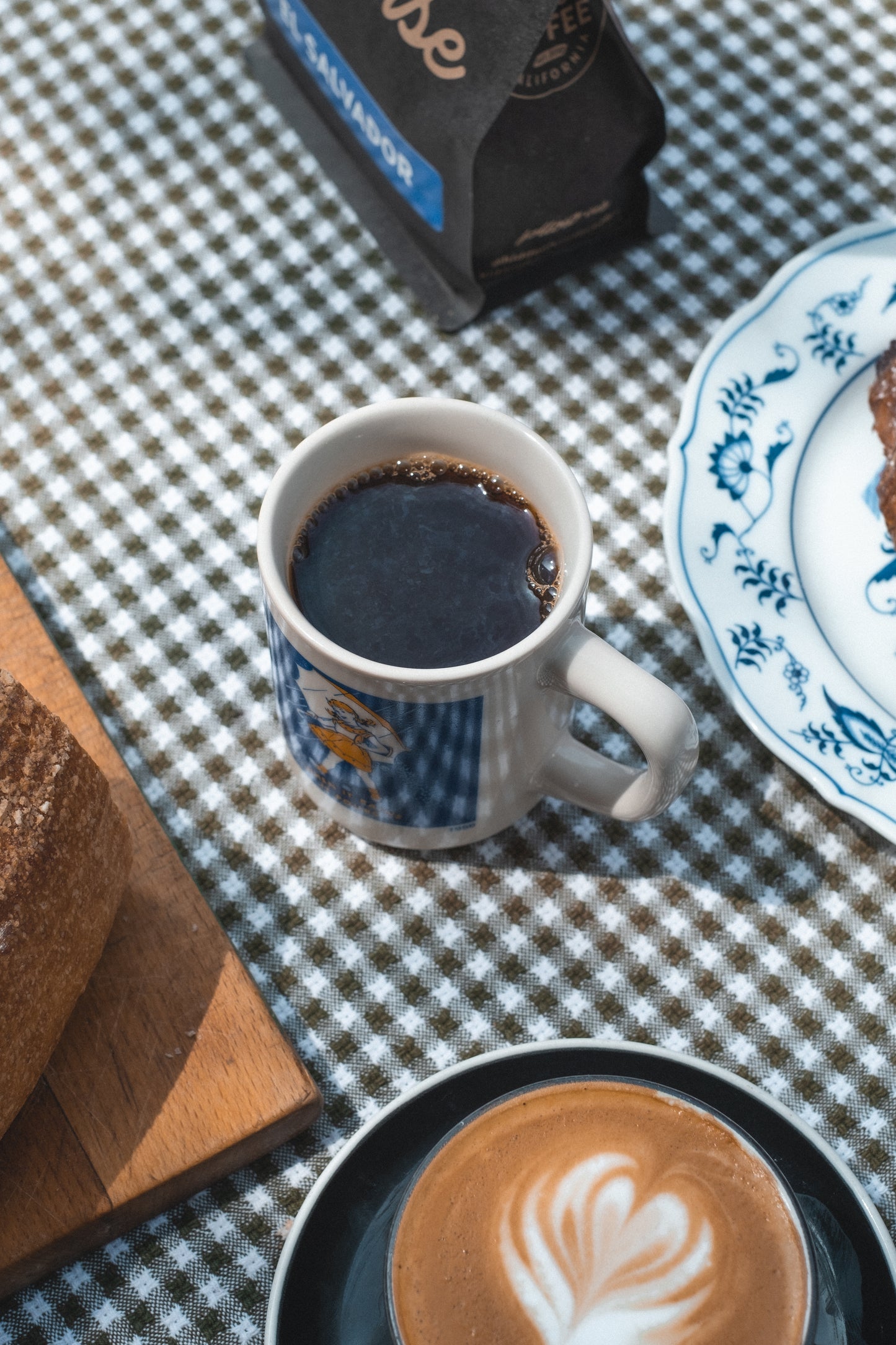 Photo of coffee mug on dining table.